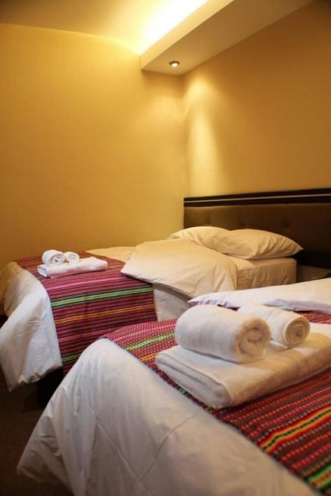 Tampu Hotel 13/36