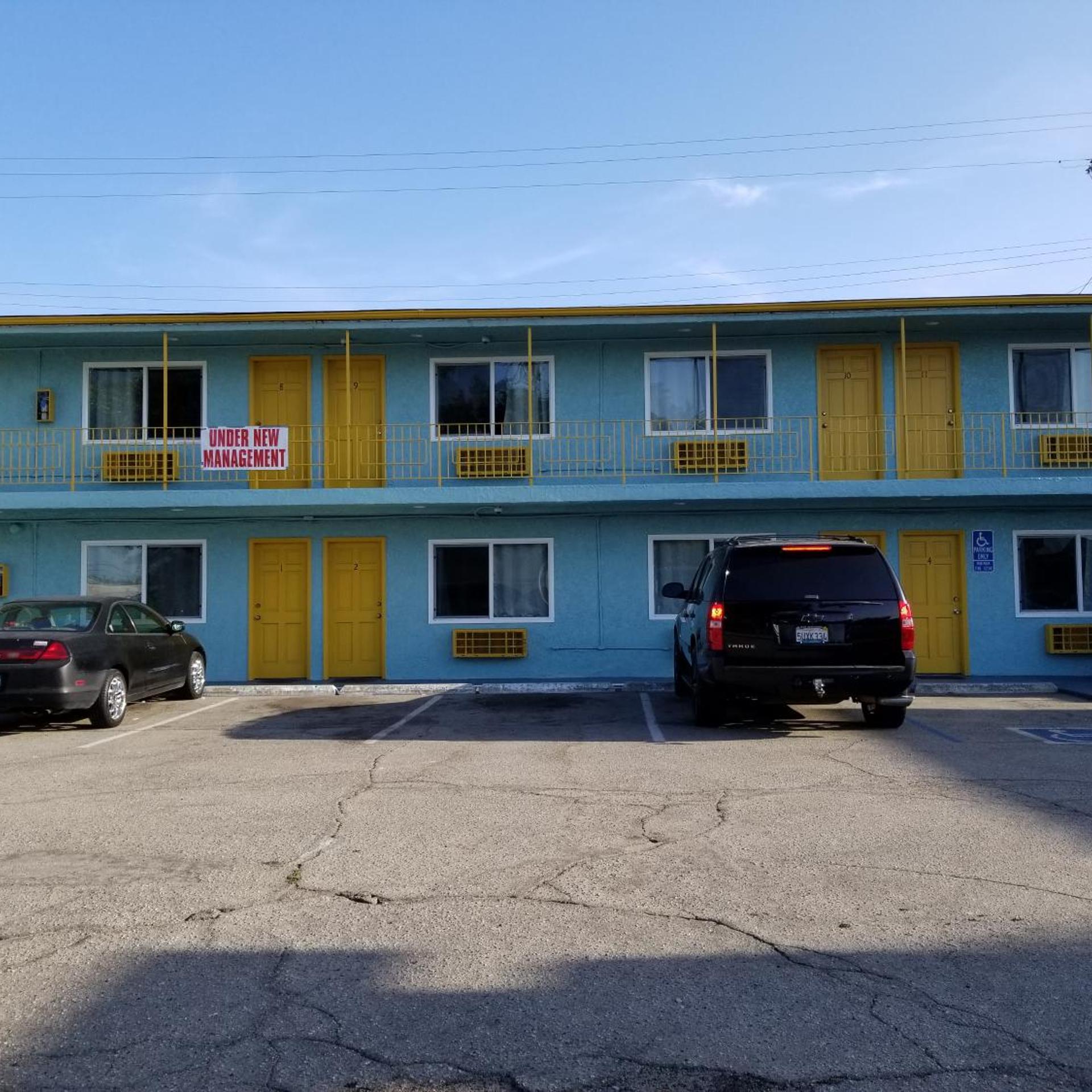 Rose motel 37/50