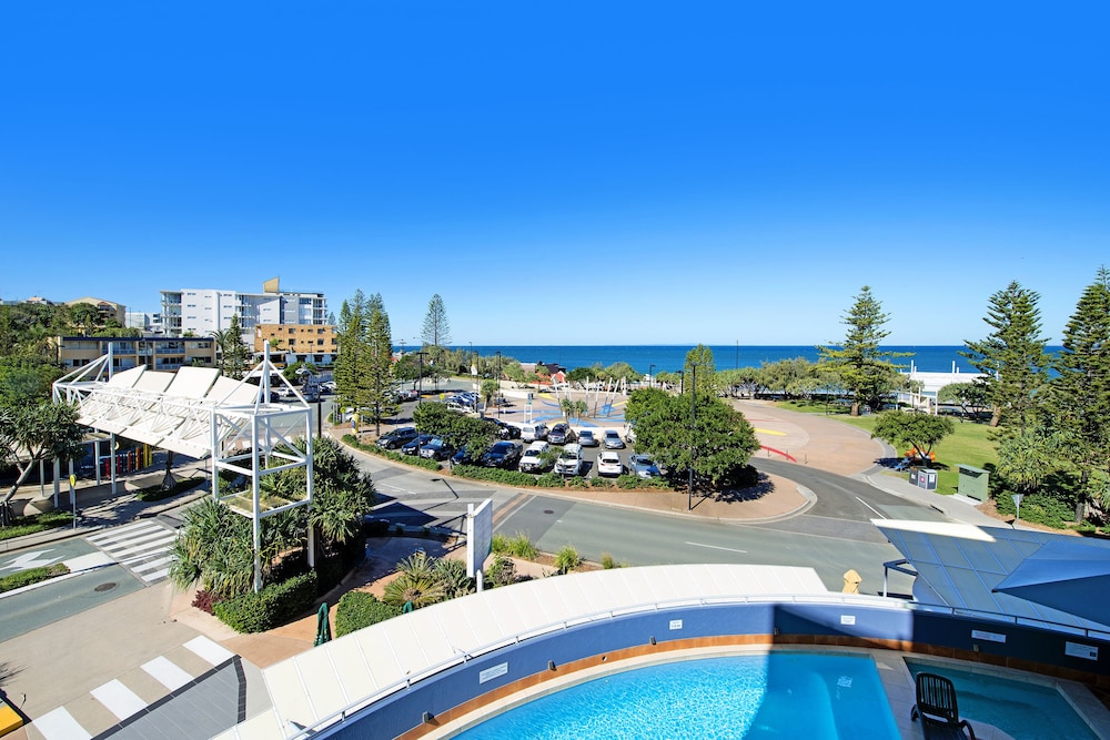 ULTIQA Shearwater Resort 64/73