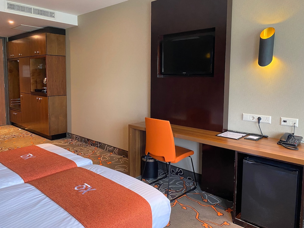 XO Hotels Park West 33/44