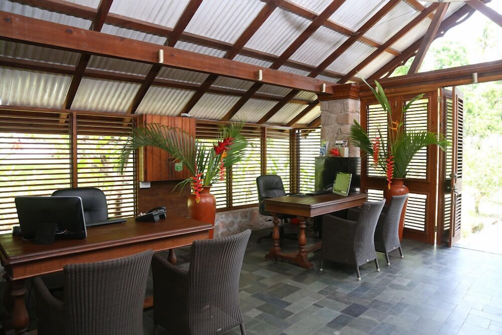 Stonefield Estate Resort 54/74