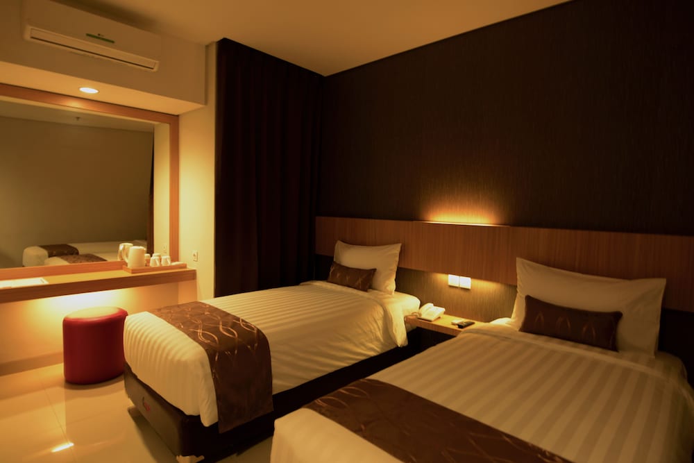 D'Cozie Hotel by Prasanthi 7/27