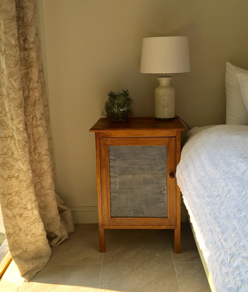 Bridleway Bed And Breakfast 5/50