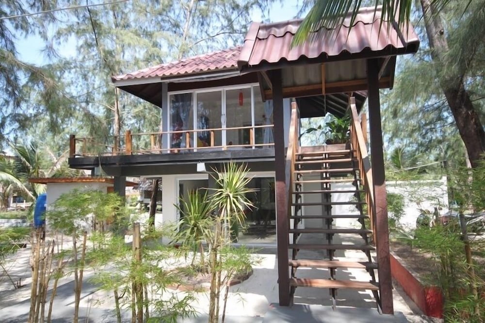Phangan Cove 7/50