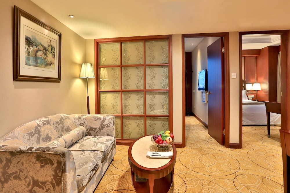 Yindu Hotel Yiwu 36/48