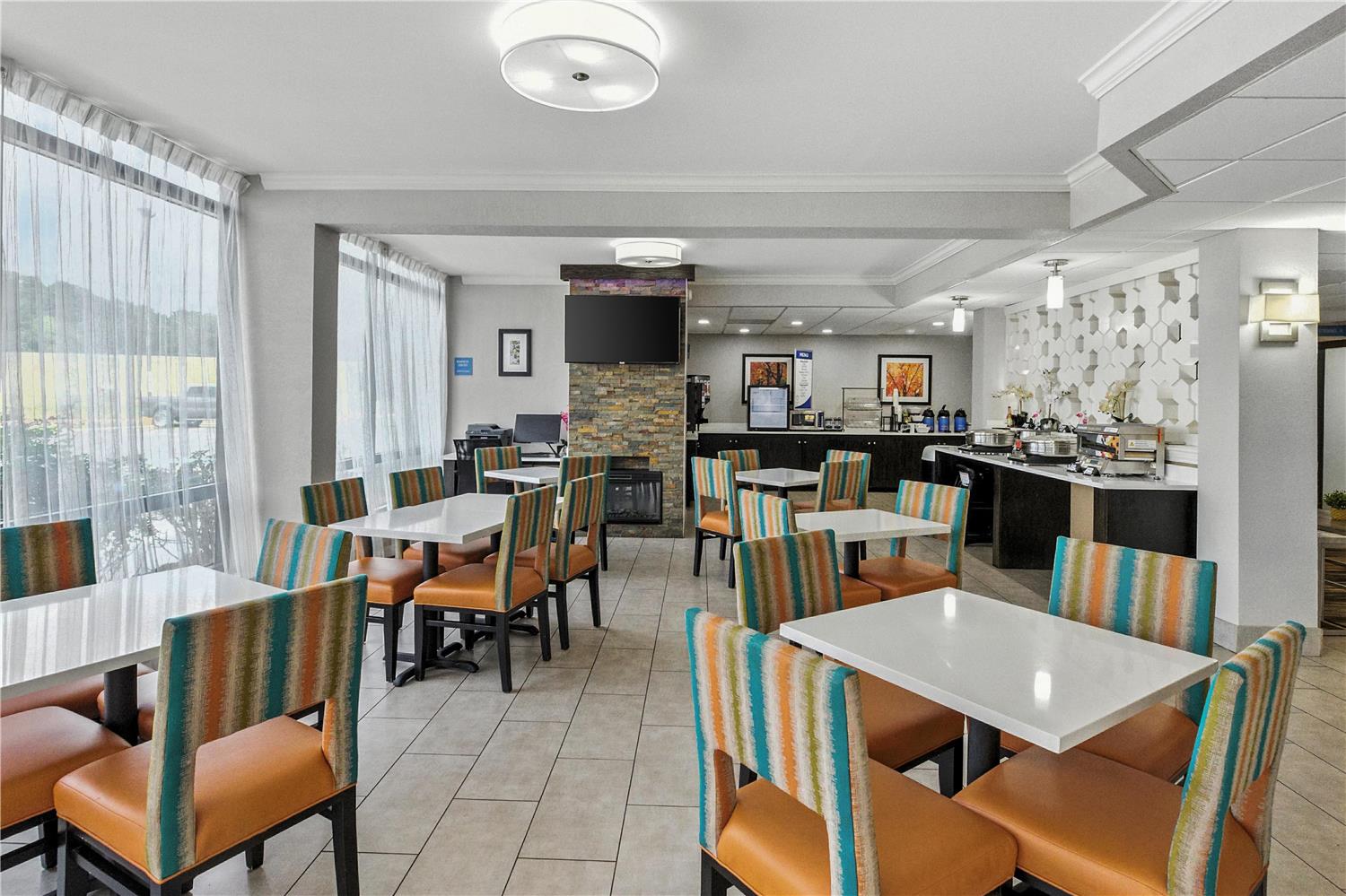 restaurant cafeteria