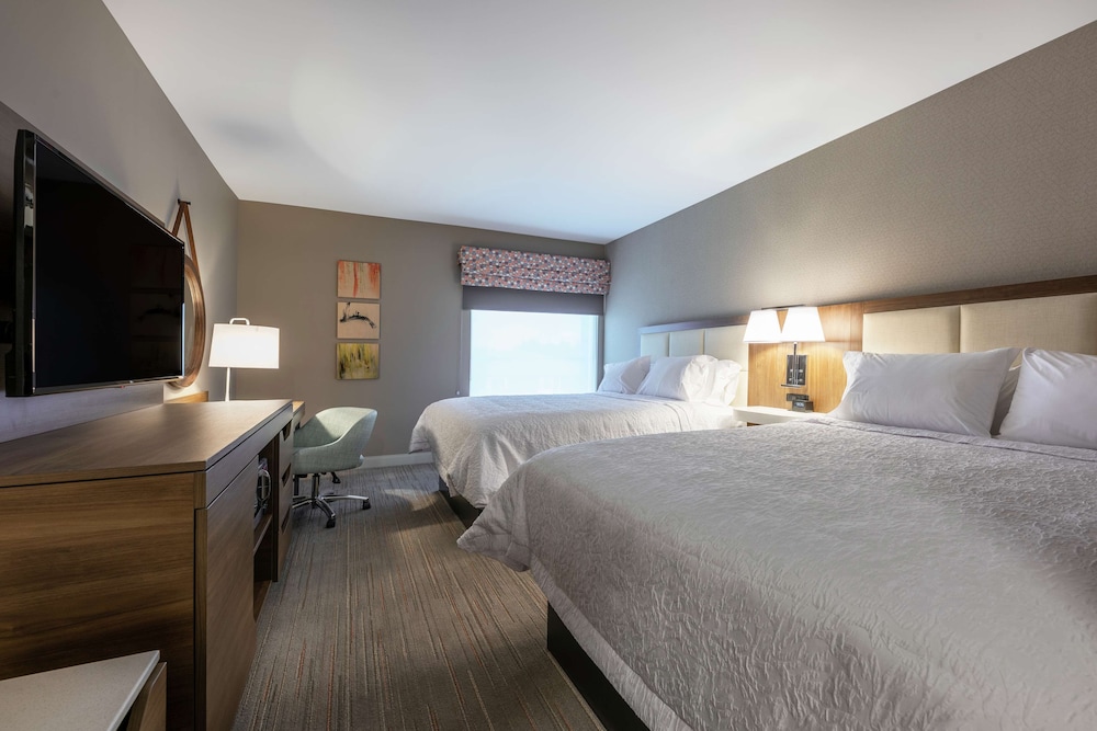 Hampton Inn and Suites Charlottetown 8/41
