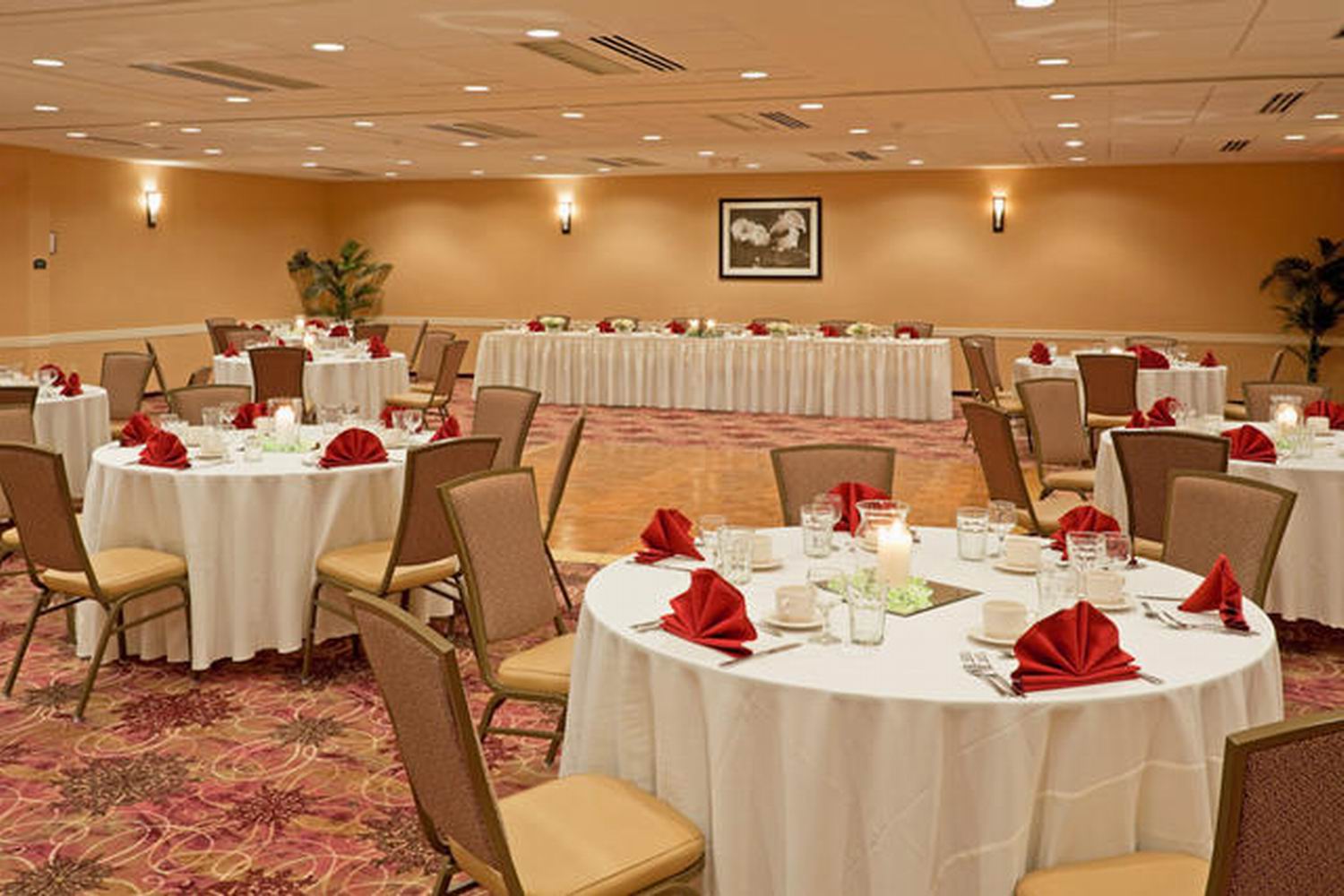 Armoni Inn and Suites 43/57
