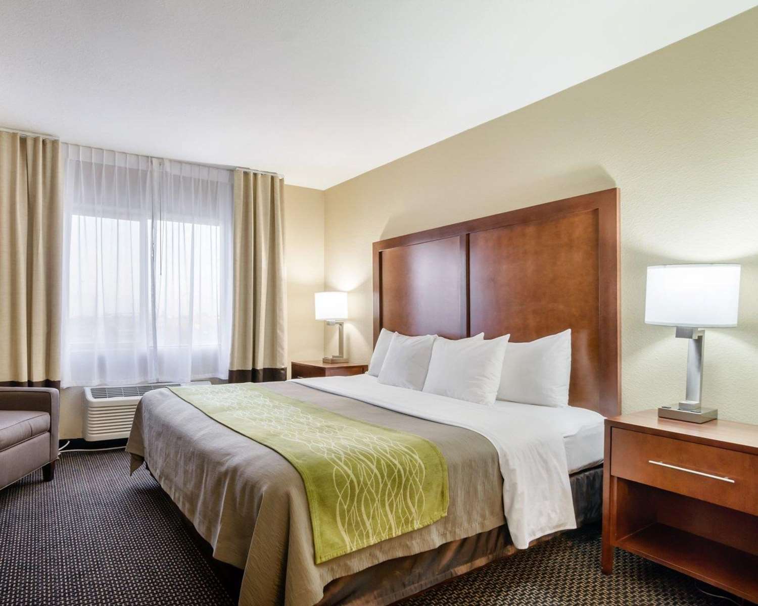 Upgrade, Suite, King Bed