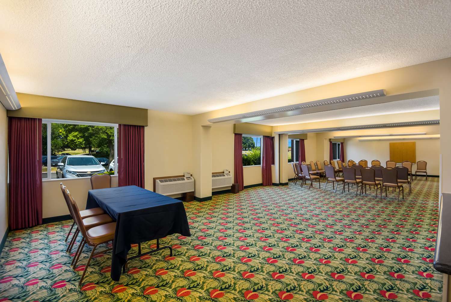 Best Western Prairie Inn & Conference Center 5/13