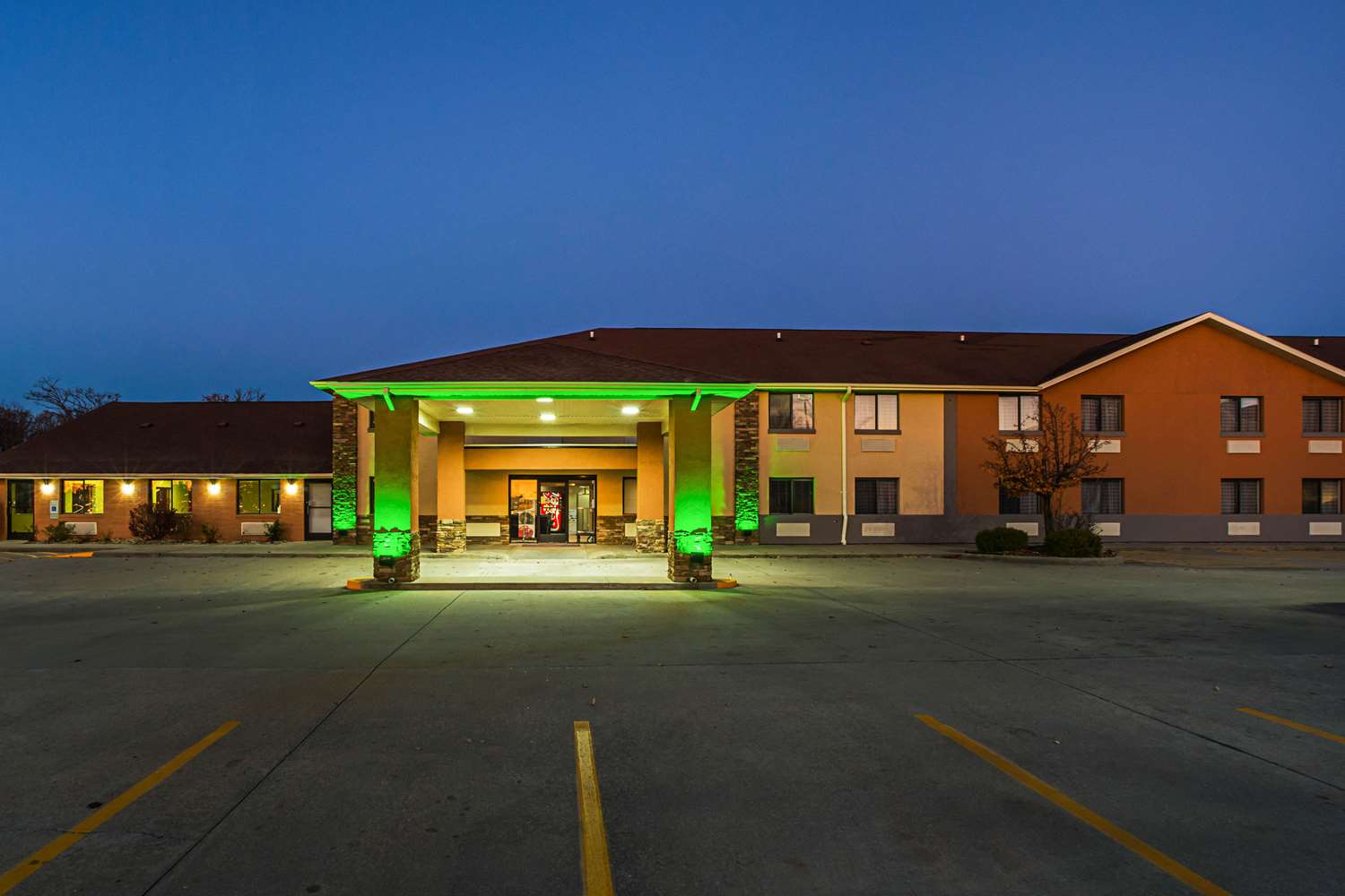 Quality Inn Carbondale University Area 19/26