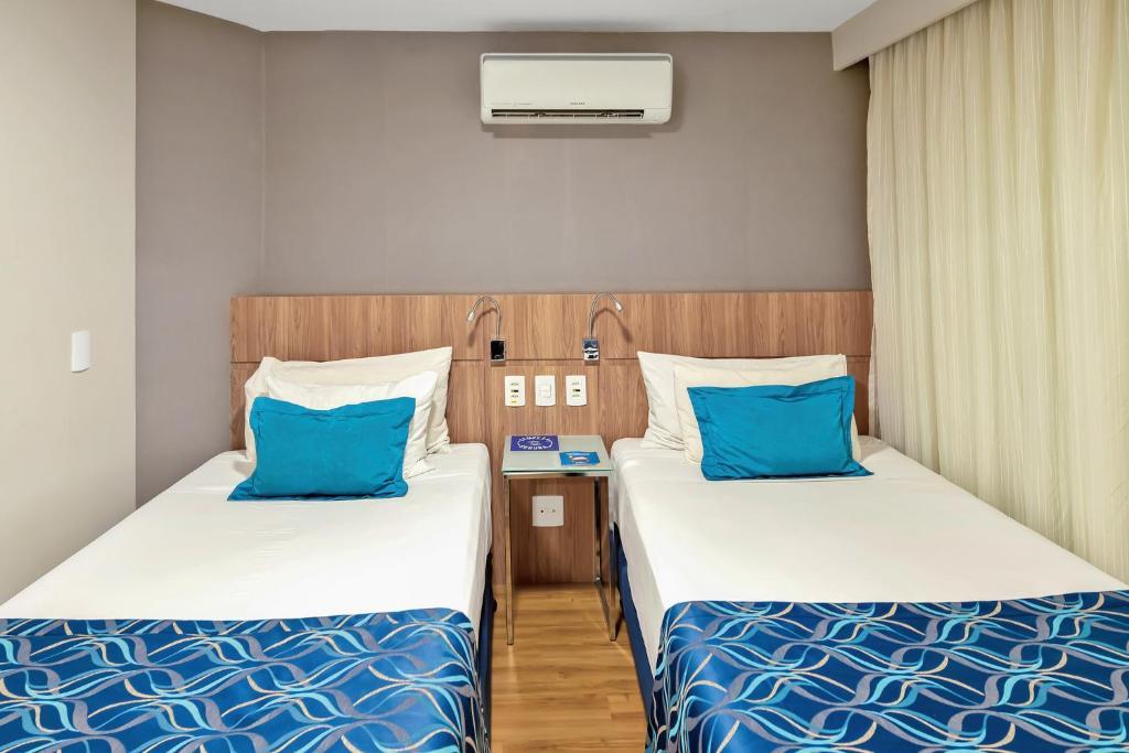 Executive, Suite, Street View
