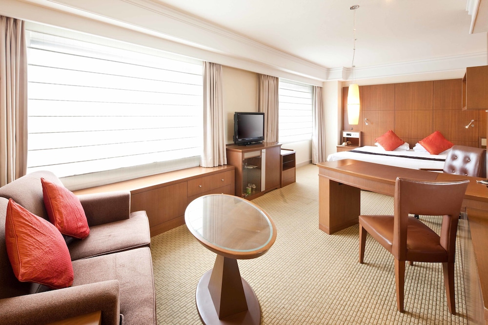 Royal Park Hotel 28/48
