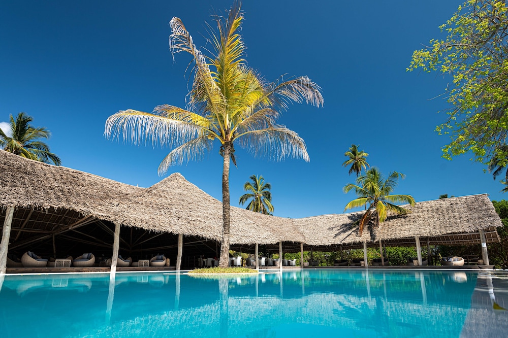 Blue Moon Resort 38/50