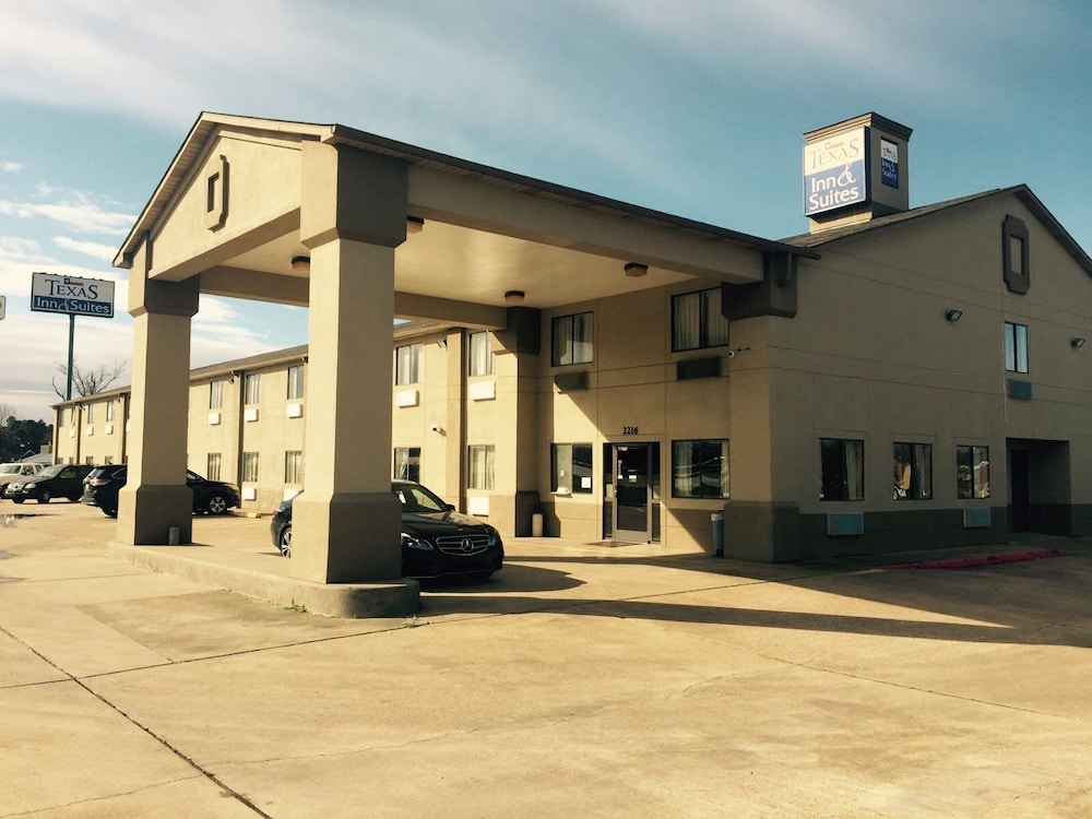 Texas Inn & Suites 2/28