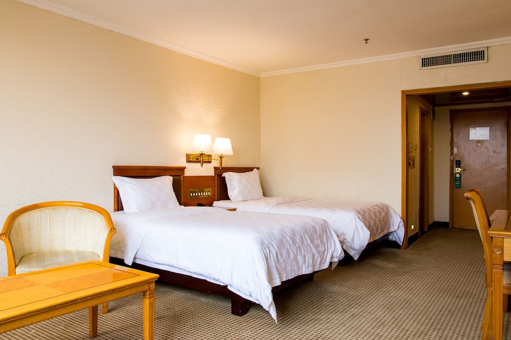 Nan Fang Da Sha Hotel 20/37