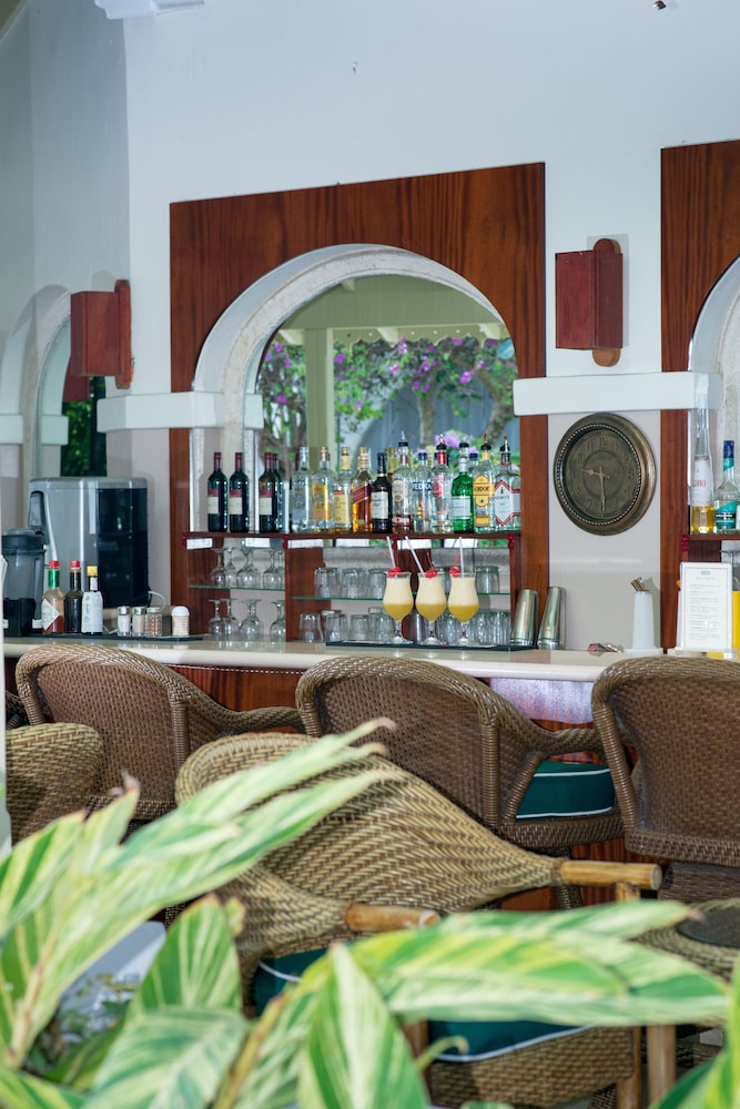 Mango Bay Barbados 44/61