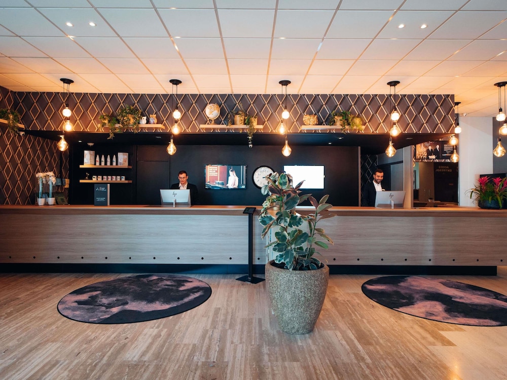 MERCURE PARIS ORLY RUNGIS 6/71