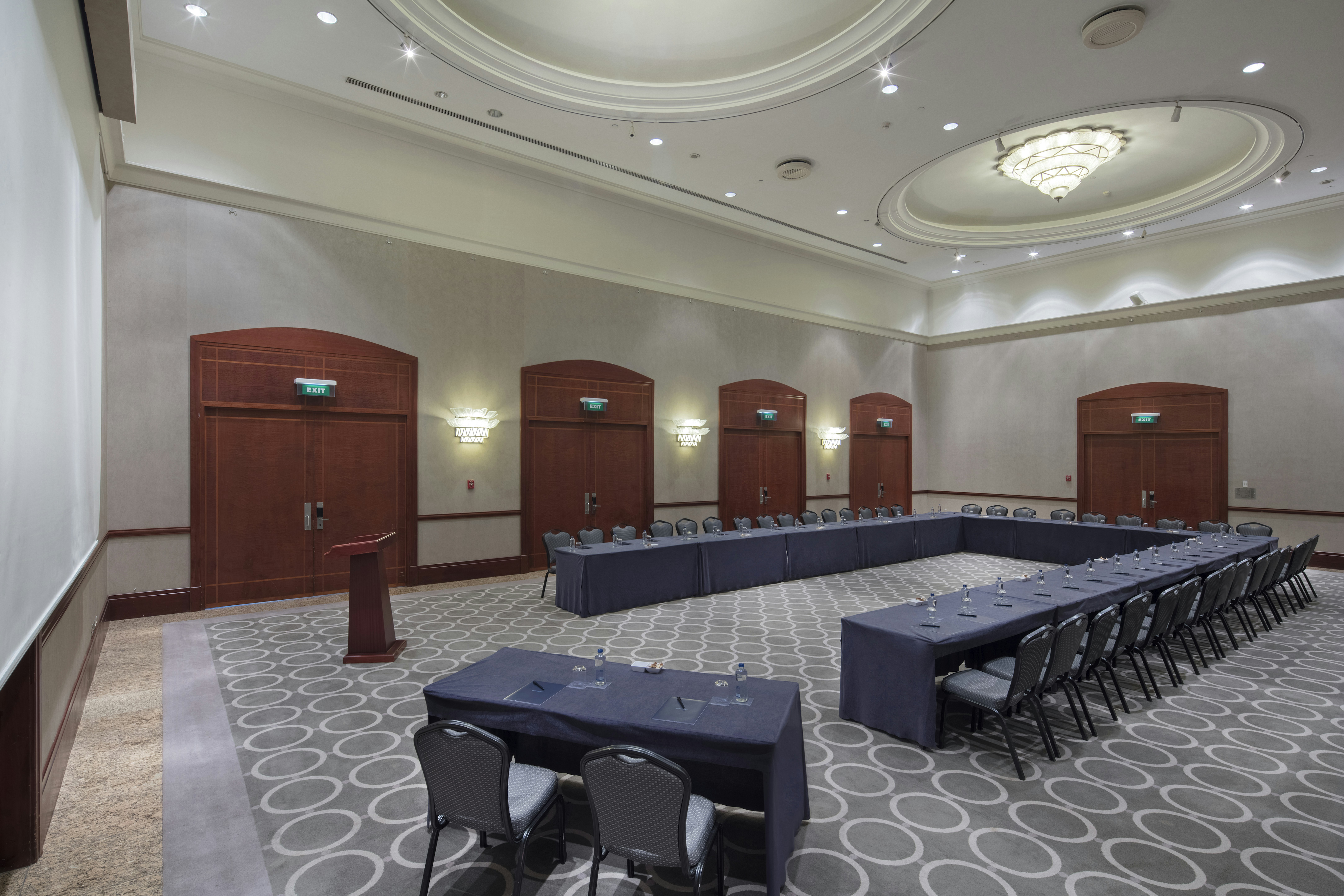 Adana HiltonSA 37/83