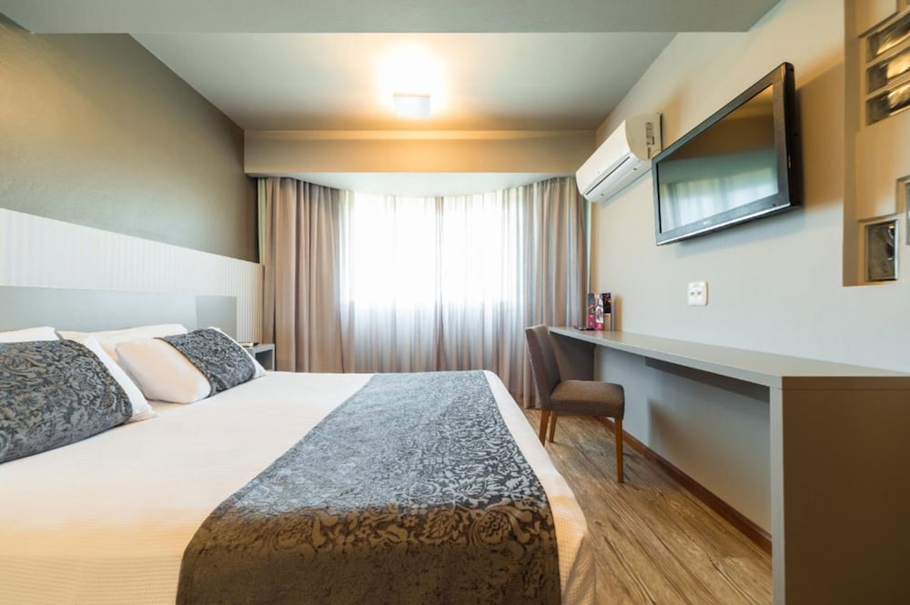 Hotel Laghetto Siena 13/61