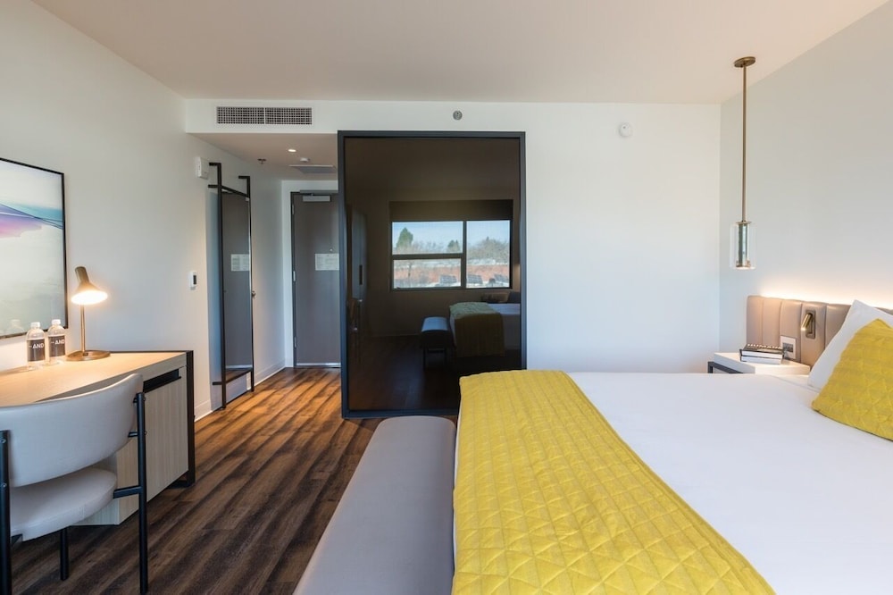 Shashi Hotel Mountain View, an Urban Resort 15/50