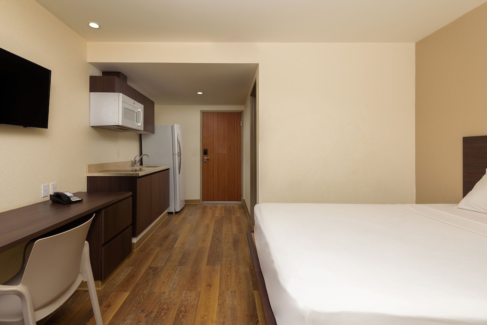 Extended Suites Ciudad Juarez Consulado 38/64
