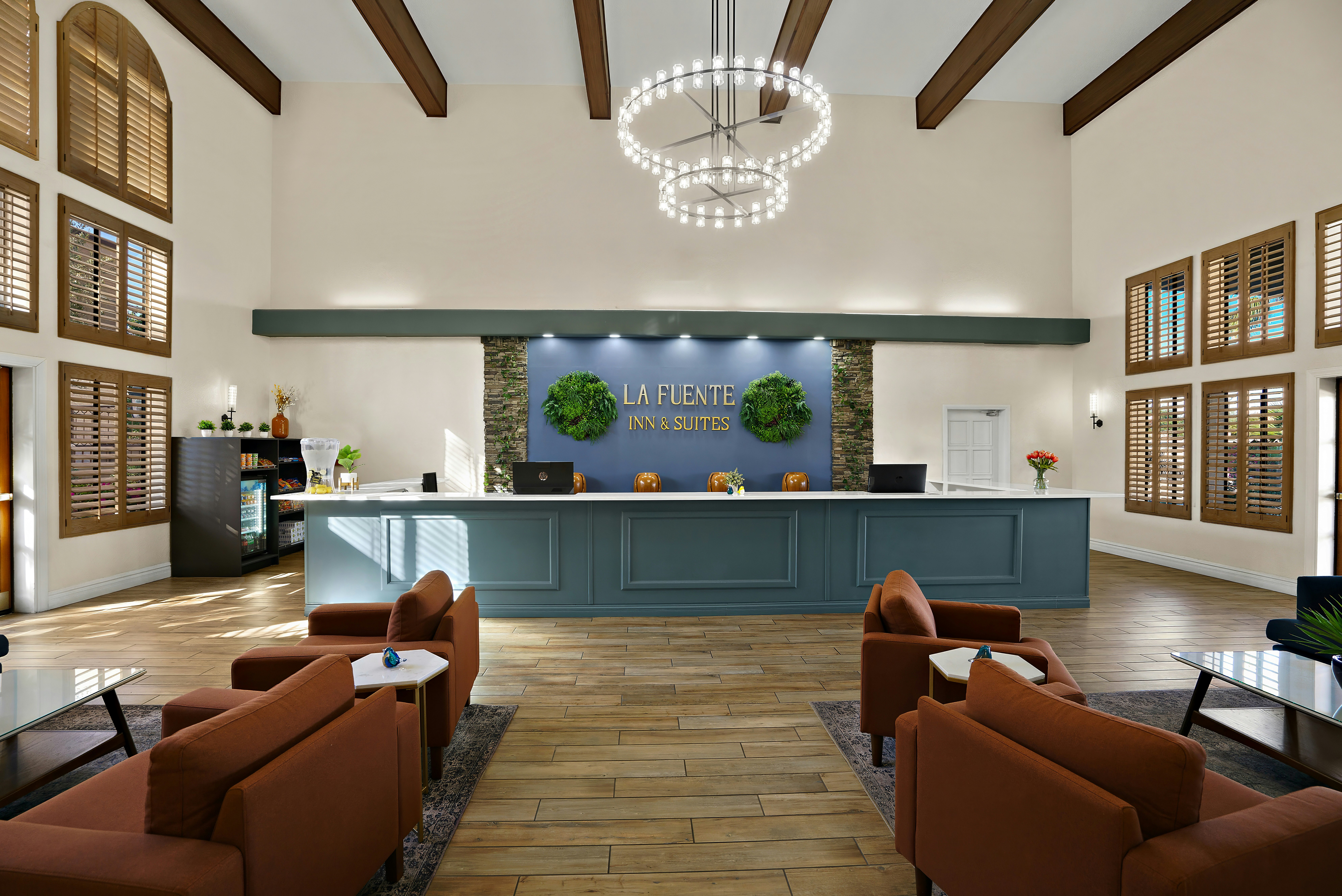 La Fuente Inn Suites 46/65