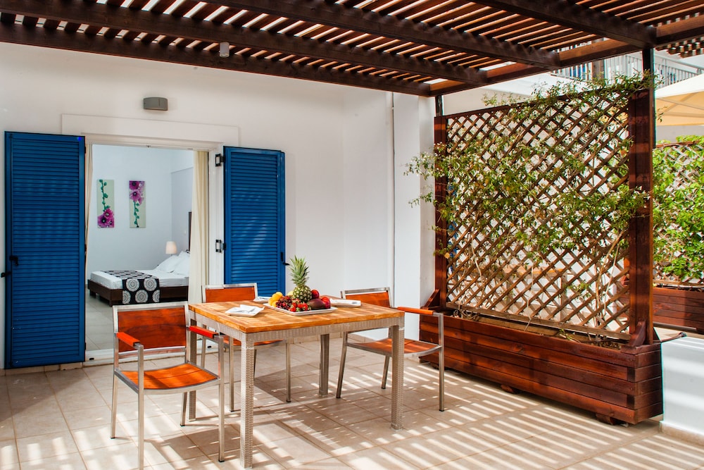 Kythea Resort 44/65