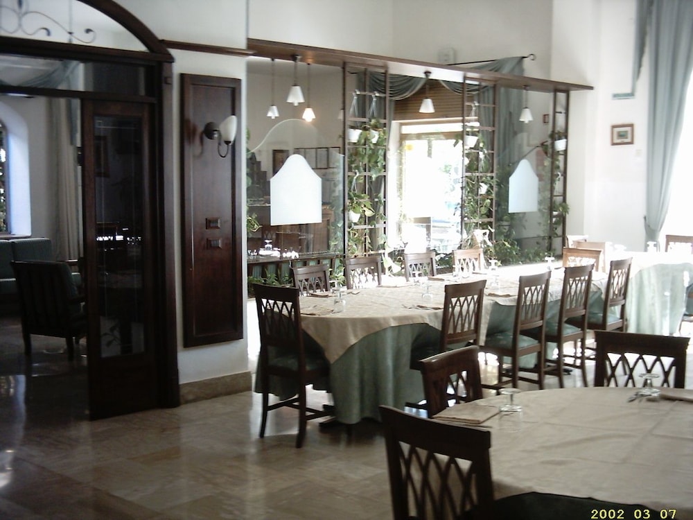 Hotel Calabria 33/50
