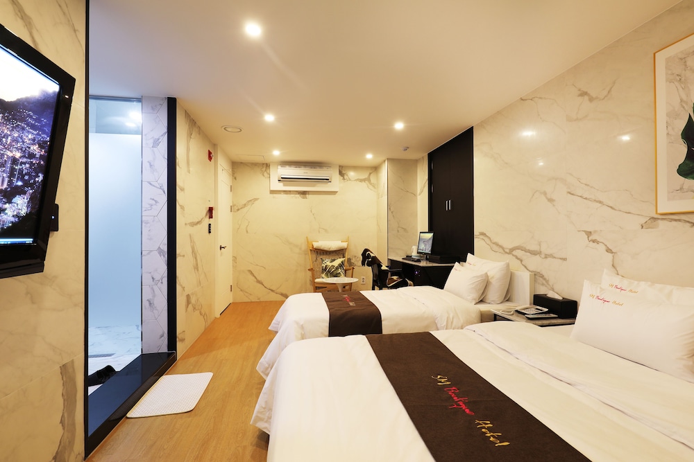 Sm Boutique Hotel 15/50