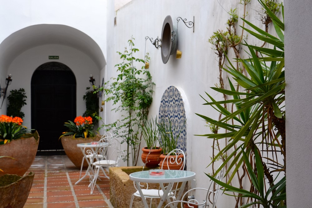 Hotel Marisa 47/56