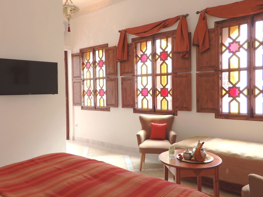 Riad Carina 57/75
