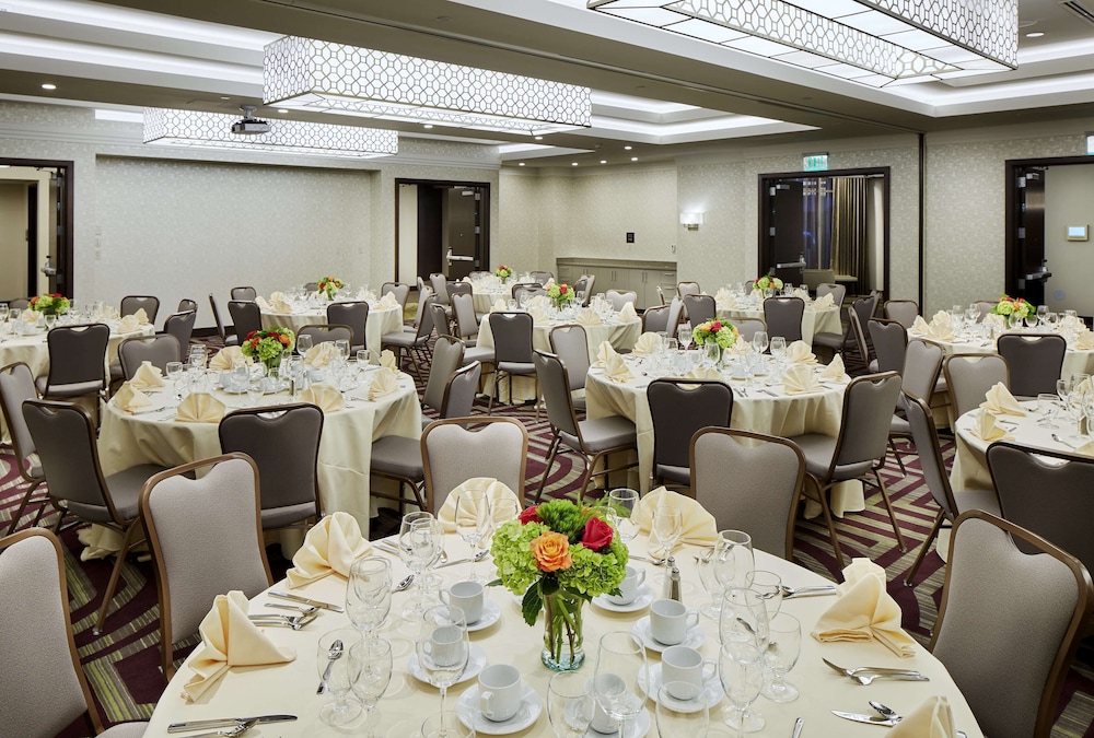 Hilton Garden Inn Roslyn 42/46