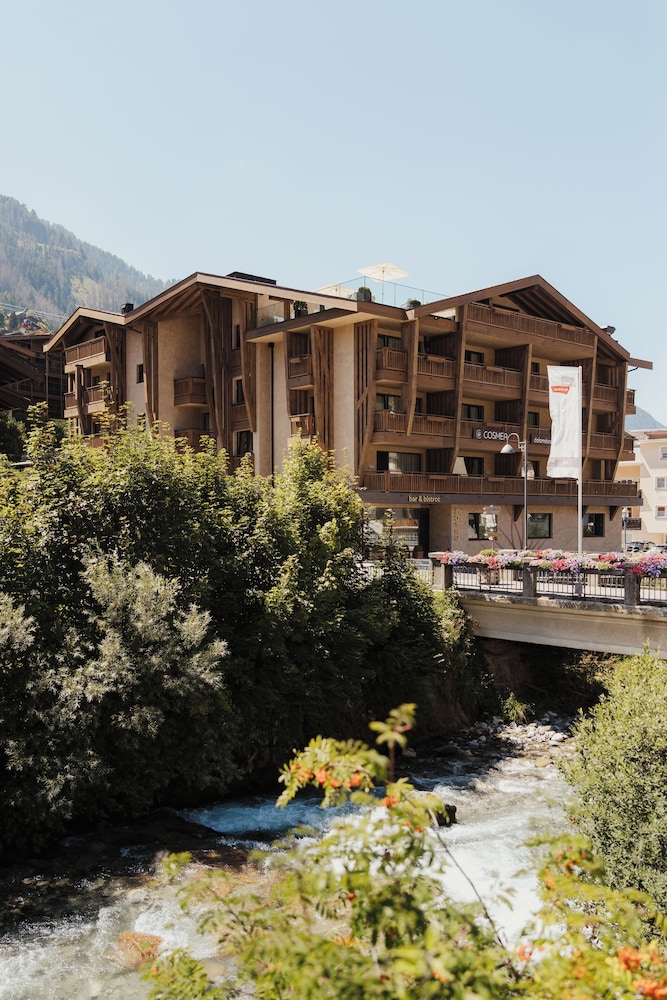 Hotel COSMEA Dolomites 5/50