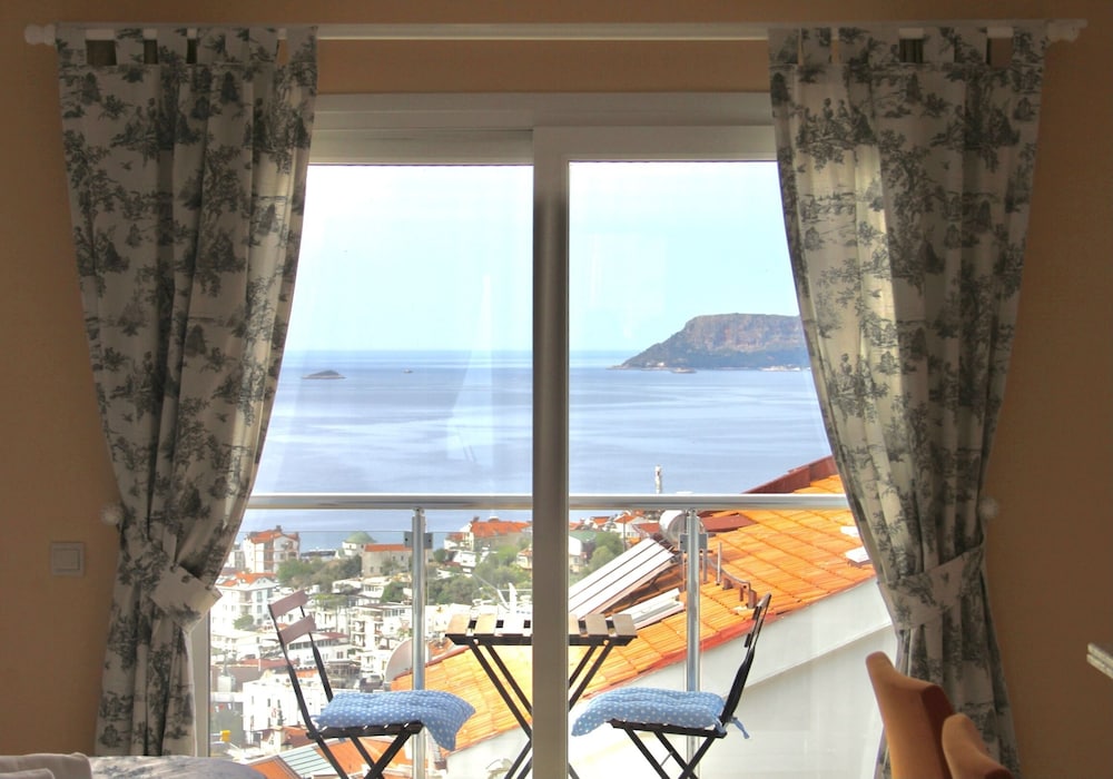 Saylam Suites 30/66