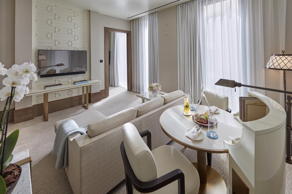 Mandarin Oriental Doha 50/57