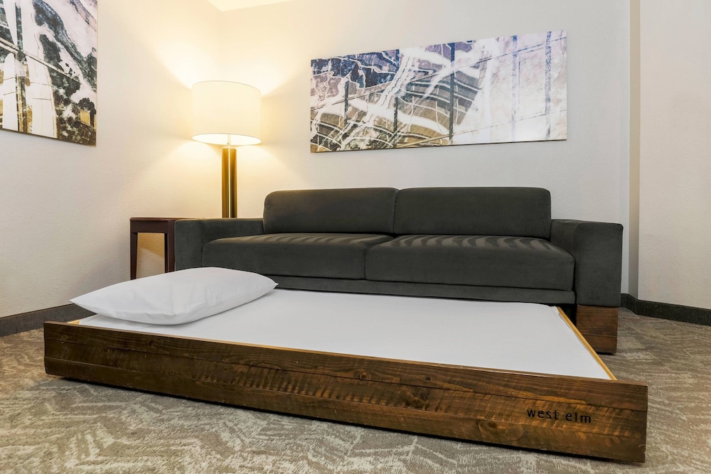 Springhill Suites Phoenix Glendale Sports And Entertainment District 16/36