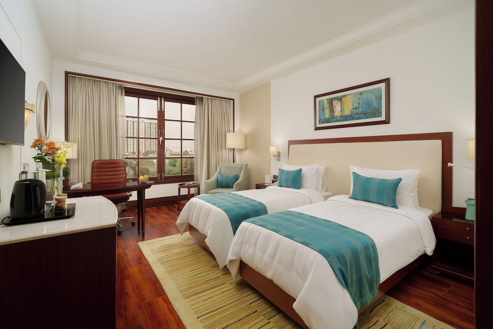 SUPERIOR, TWIN BEDS
