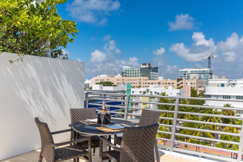 SBV Luxury Ocean Hotel Suites 3/42