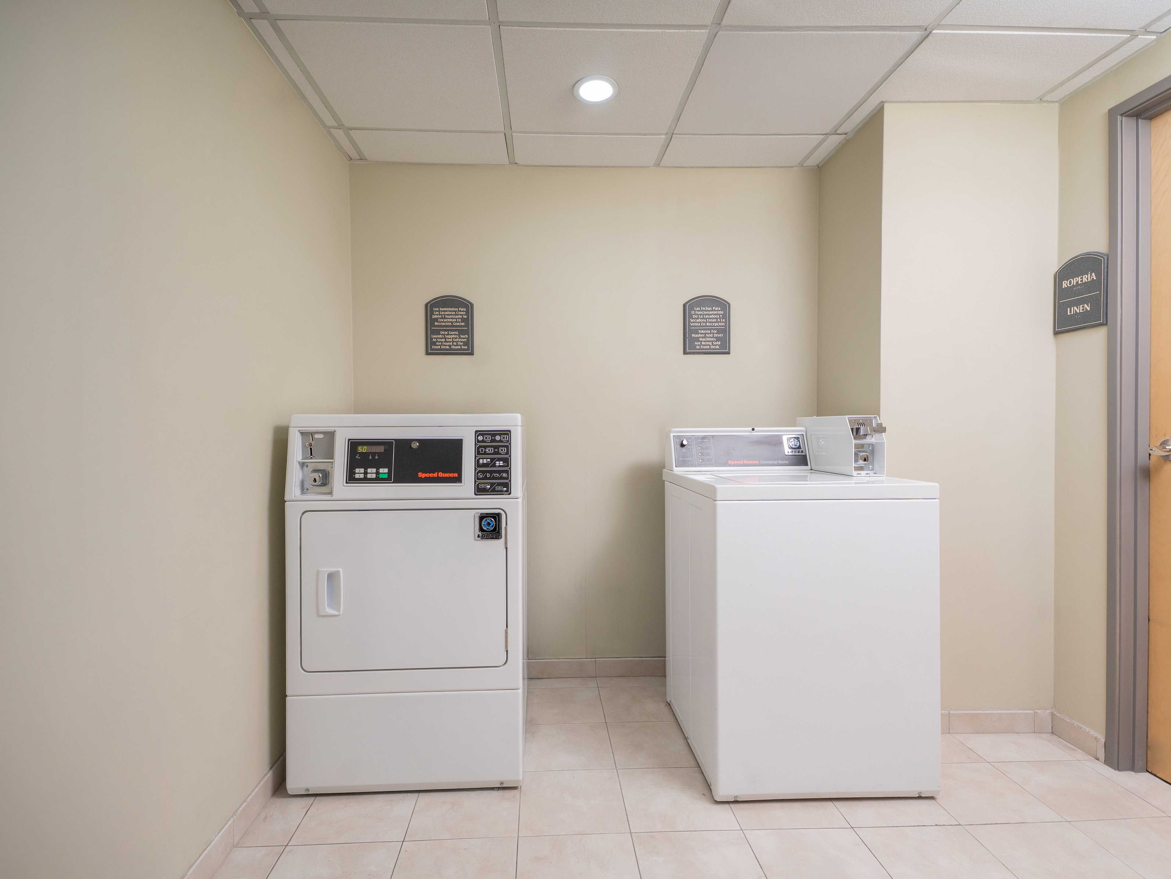 Holiday Inn Express And Suites Monterrey Aeropuerto 13/78