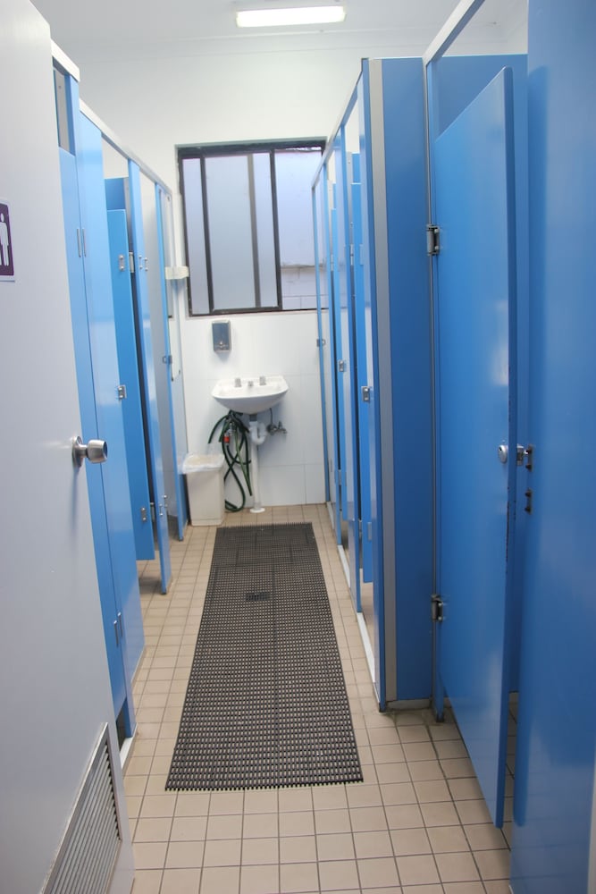 MIXED DORM, 6 BEDS, ADULT ONLY