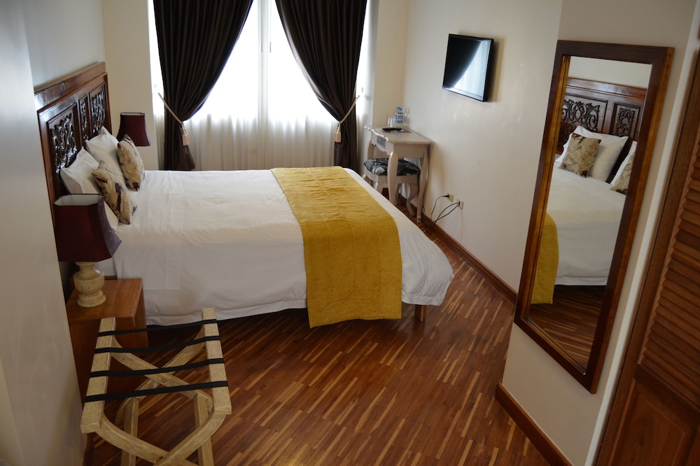 CASA JOAQUIN BOUTIQUE HOTEL 28/74