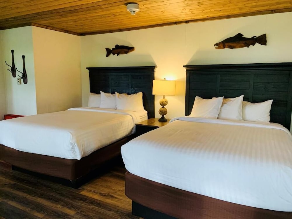 Lake Quinault Lodge 14/50