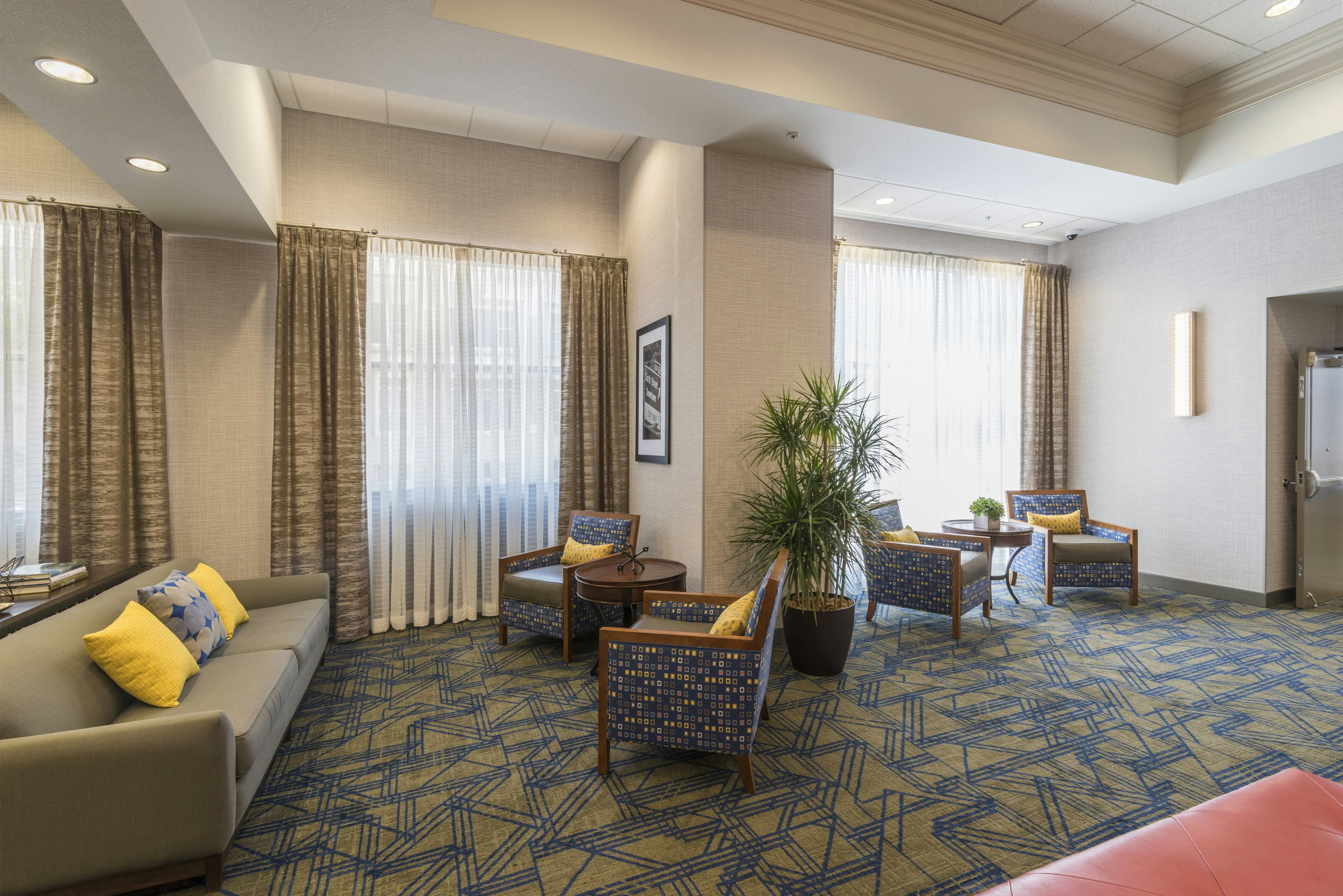 Hampton Inn & Suites Tulsa Downtown Ok 33/55