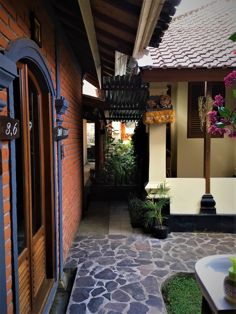 Meme Surung Homestay 15/66