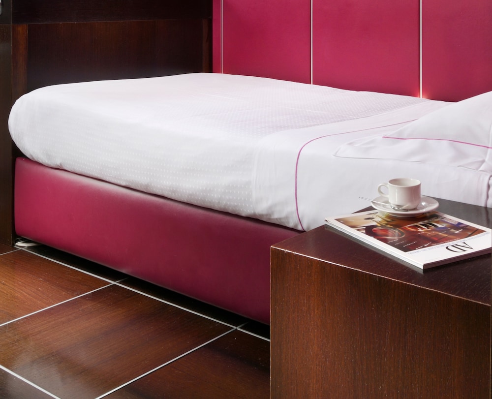 Unahotels Vittoria Firenze 31/63