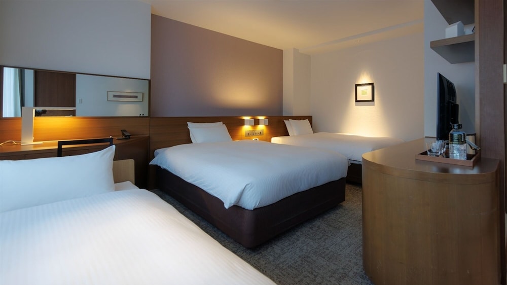 Deluxe, Twin Beds, North Wing، JR KYUSHU HOTEL KAGOSHIMA 2/4