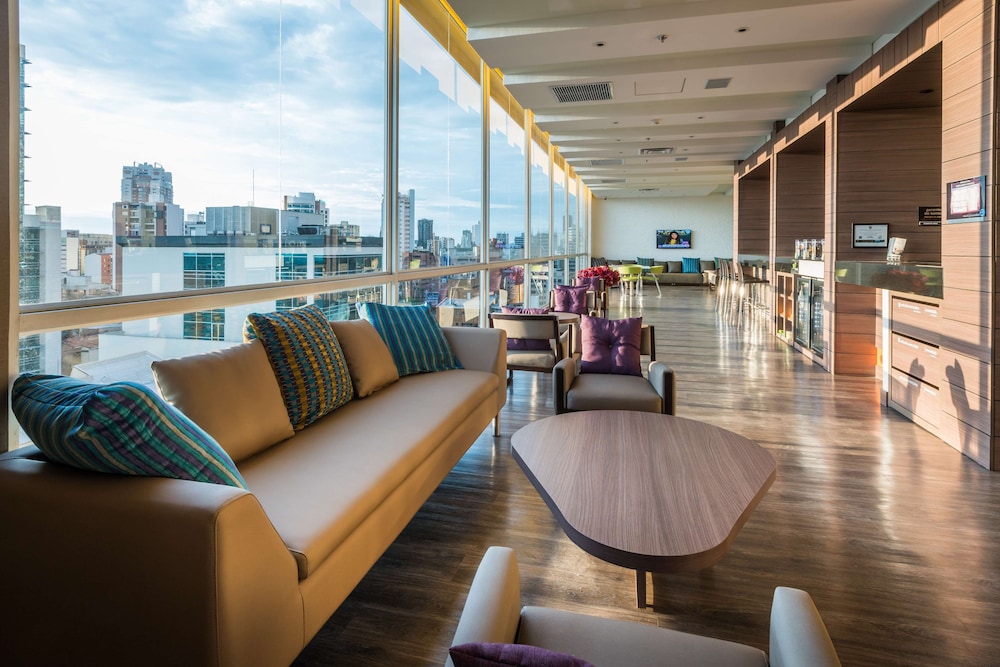 Hampton by Hilton Bucaramanga 33/43