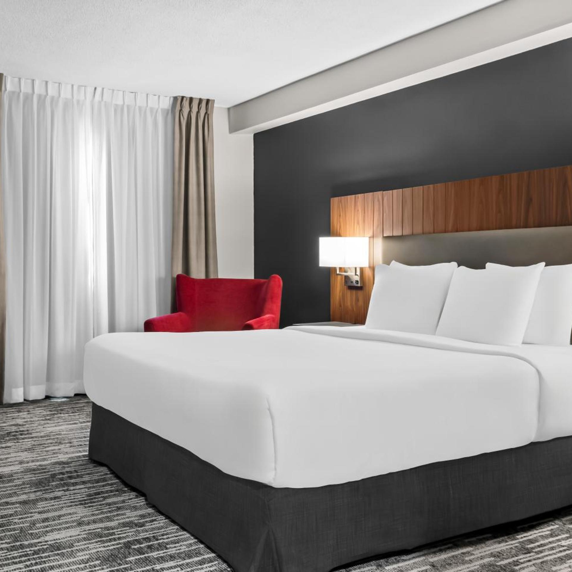 Efficiency, Superior, King Bed