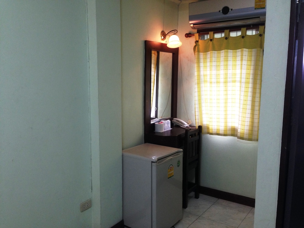 Amarin Inn 29/45